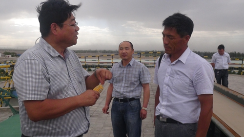 敦煌種業(yè)種子營(yíng)銷(xiāo)分公司—通過(guò)組織黑龍江農(nóng)戶(hù)開(kāi)展體驗(yàn)之旅活動(dòng)進(jìn)一步提升公司的社會(huì)形象